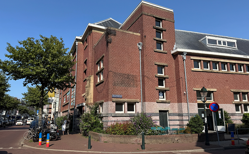 Weimar’s Wijkpaleis; ons nieuwe thuis